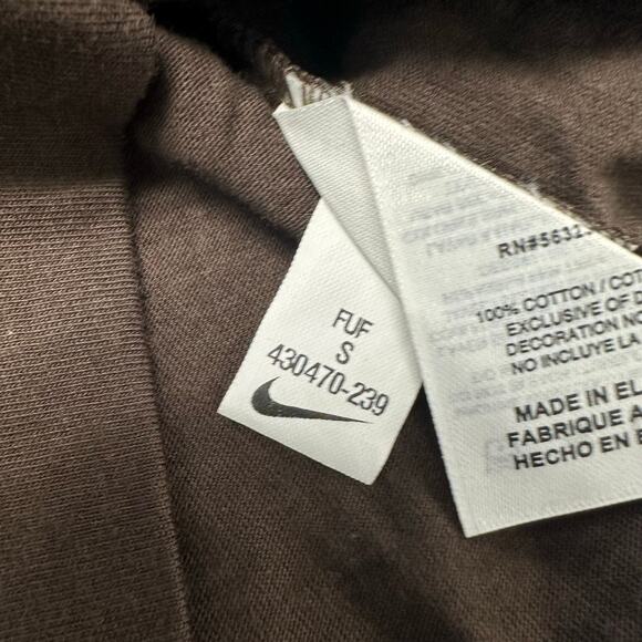 Cleveland Browns T-Shirt NWT NIKE Orange Womens S Mini Swoosh Football‎ Top NEW - Picture 10 of 10